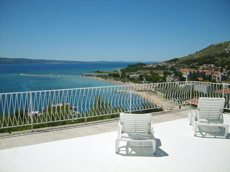 Apartment In Omis With Sea View, Balcony, Air Conditioning, Wi-Fi Exteriér fotografie